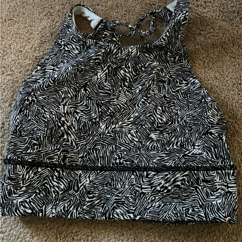 Lululemon free to be wild bra